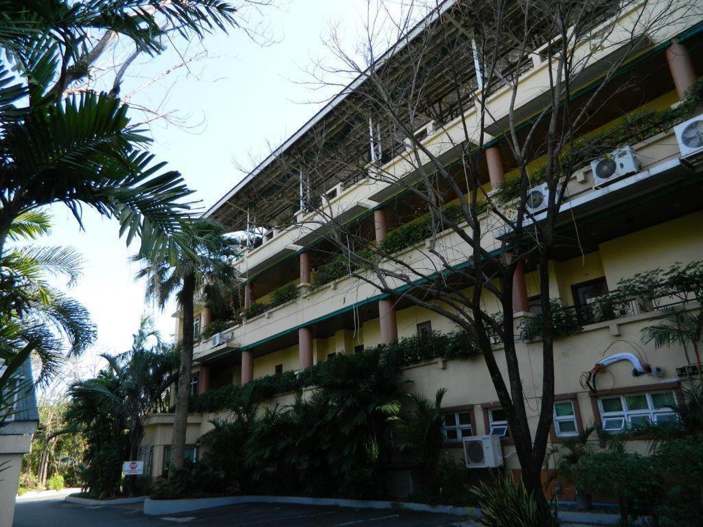 Dj Paradise Hotel Malolos Екстер'єр фото